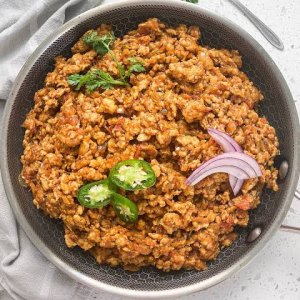 CHICKEN QEEMA